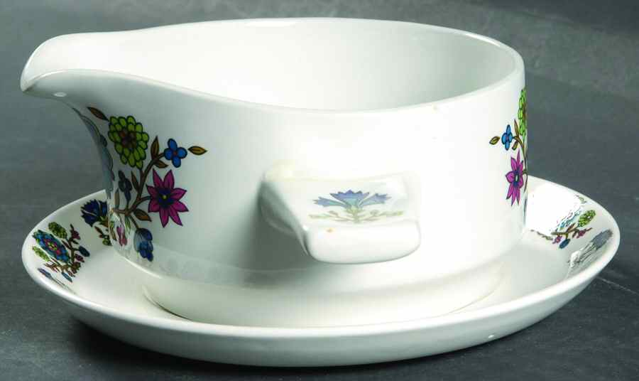 Country Garden Gravy Boat & Underplate by W R Midwinter Ltd-1