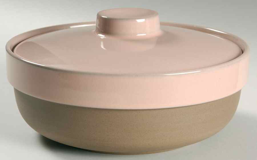 Coral Sand 2 Qt Round Covered Casserole by W R Midwinter Ltd-1