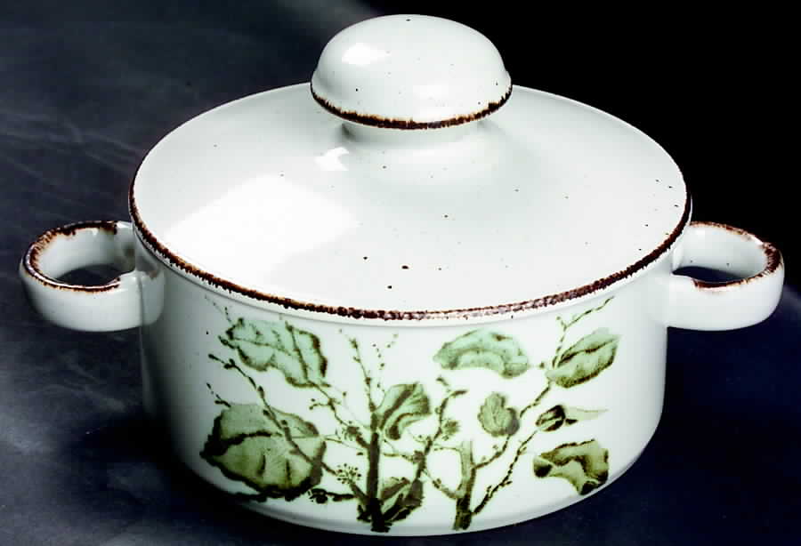 Green Leaves 1.5 Qt Round Covered Casserole by W R Midwinter Ltd-1