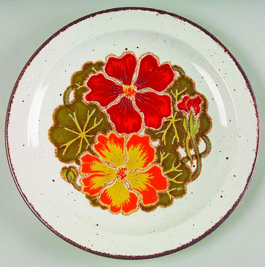Nasturtium Salad Plate by W R Midwinter Ltd-1