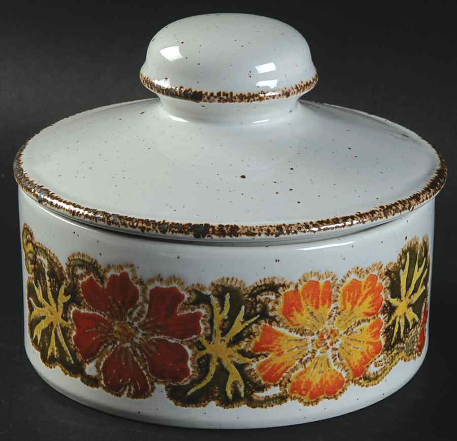 Nasturtium Individual Casserole & Lid by W R Midwinter Ltd-1