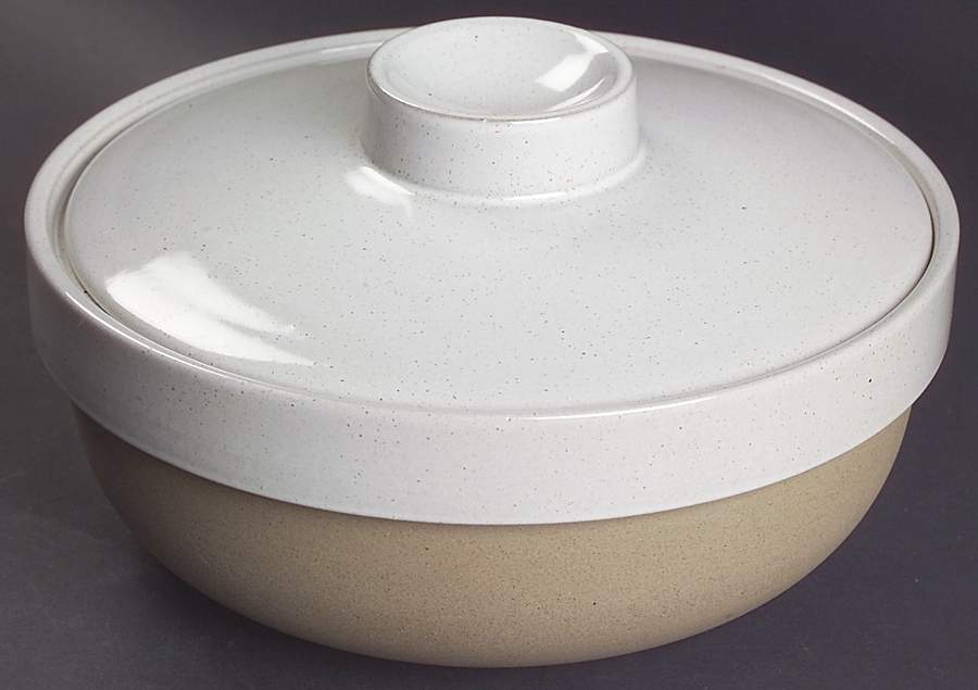 Natural 1.5 Qt Round Covered Casserole by W R Midwinter Ltd-1