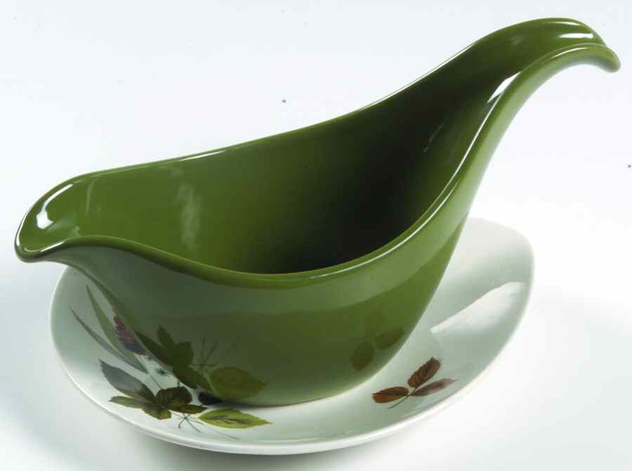 Riverside Open Sauce Boat & Underplate by W R Midwinter Ltd-1