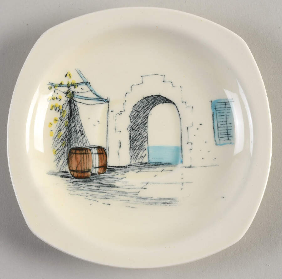 Riviera Saucer by W R Midwinter Ltd-1