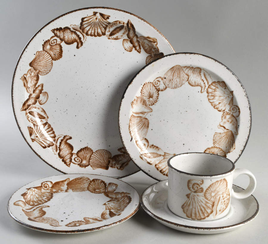 Seascape 5 Piece Place Setting by W R Midwinter Ltd-1