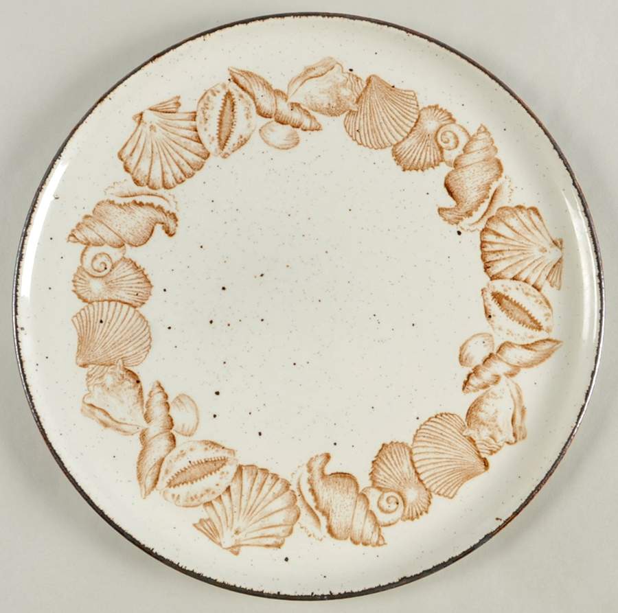 Seascape Cake Plate by W R Midwinter Ltd-1