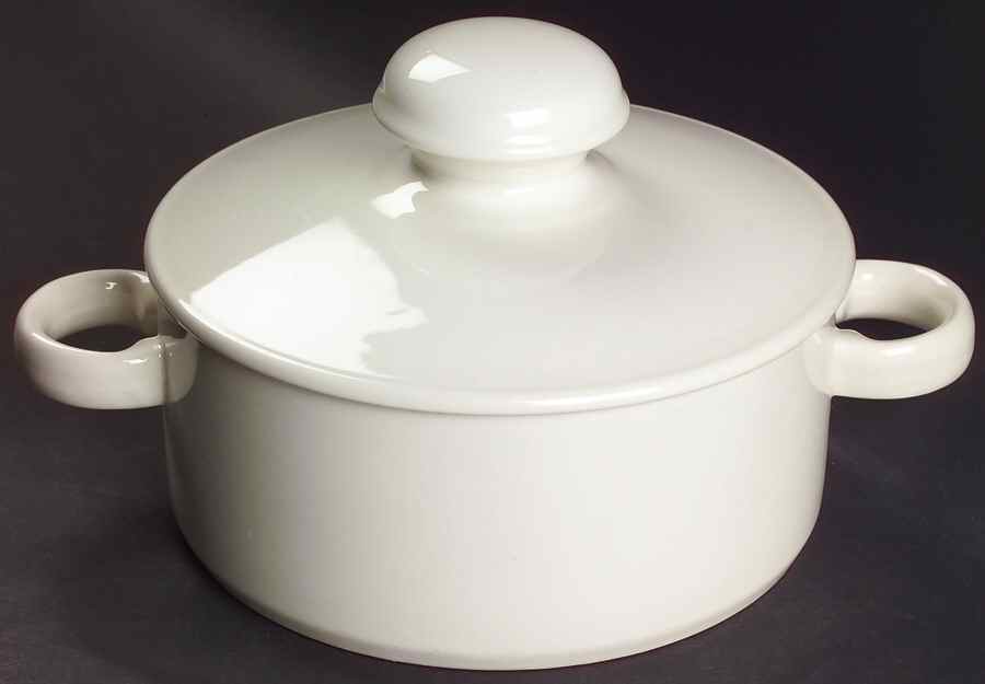 Stonehenge White 1.5 Qt Round Covered Casserole by W R Midwinter Ltd-1