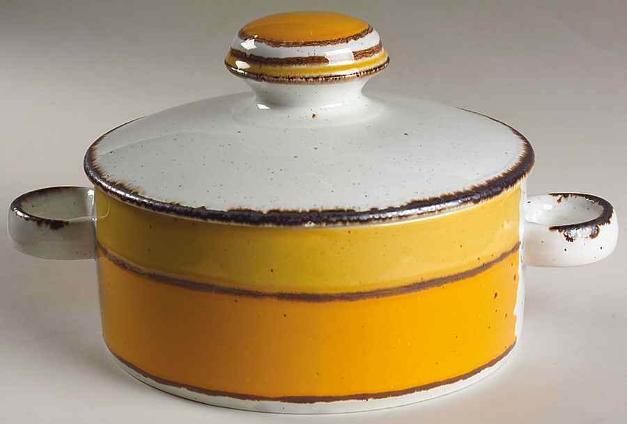 Sun 1.5 Qt Round Covered Casserole by W R Midwinter Ltd-1