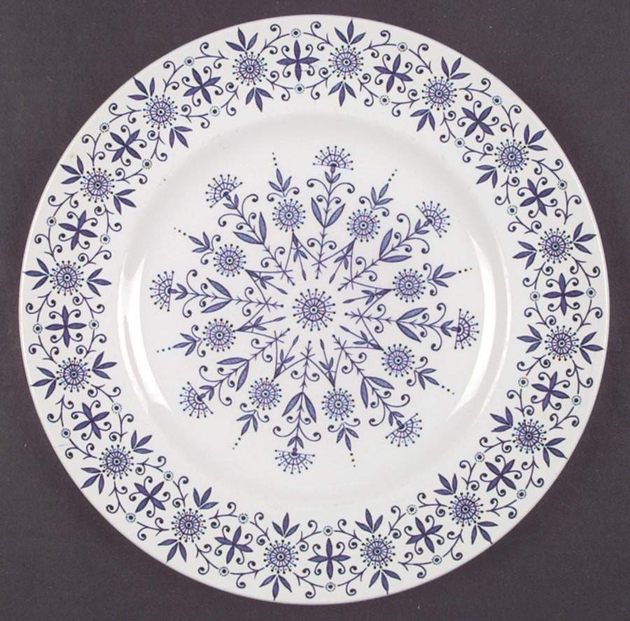 Valencia Dinner Plate by W R Midwinter Ltd-1