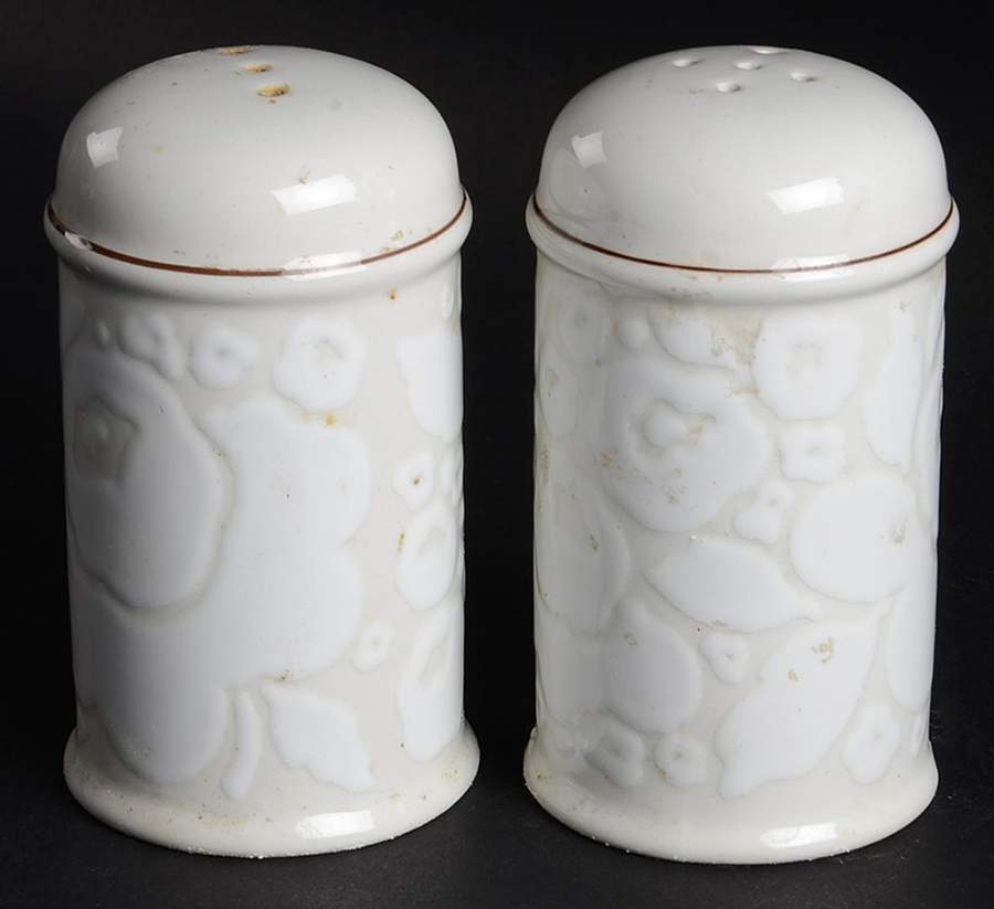 Winter Salt & Pepper Set by W R Midwinter Ltd-1