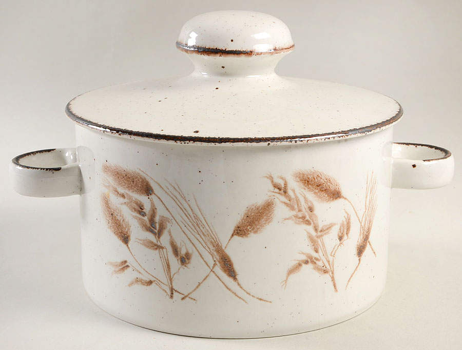 Wild Oats Stonehenge 2 Qt Round Covered Casserole by W R Midwinter Ltd-1
