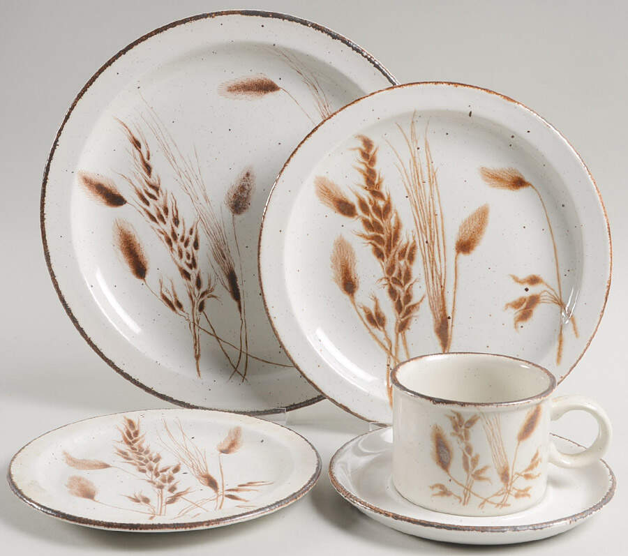 Wild Oats Stonehenge 40  Piece Estate Set by W R Midwinter Ltd-1