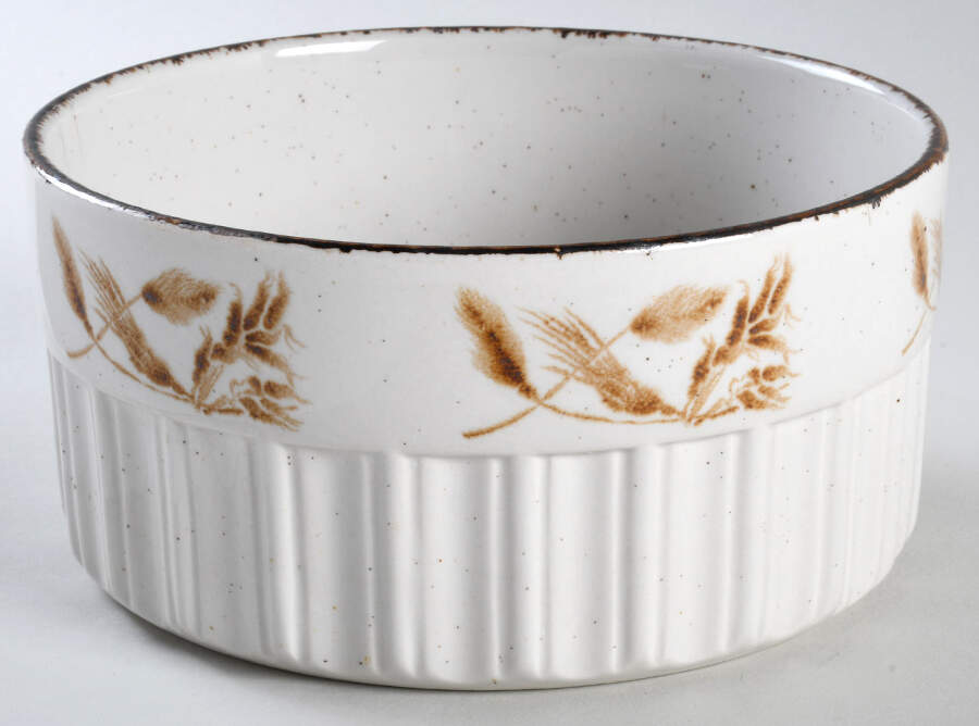 Wild Oats Stonehenge 7" Souffle by W R Midwinter Ltd-1