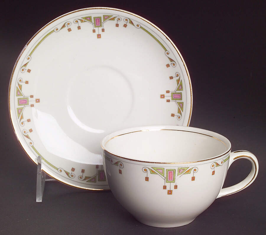 Berkeley Flat Cup & Saucer Set by Alfred Meakin-1