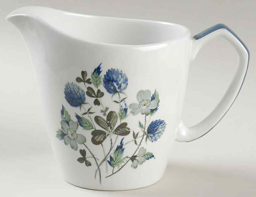 Blue Clover (Smooth Edge) 32 Oz Pitcher by Alfred Meakin-1