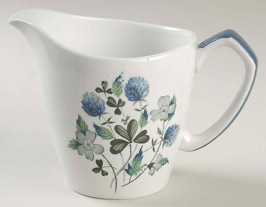 Blue Clover (Smooth Edge) 16 Oz Pitcher by Alfred Meakin-1