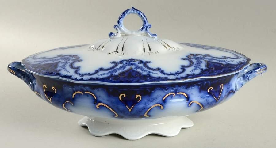 Cambridge (Flow Blue) Oval Covered Vegetable by Alfred Meakin-1