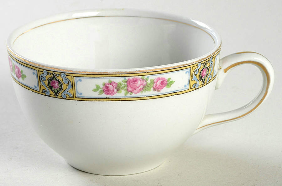Clifton Flat Cup by Alfred Meakin-1