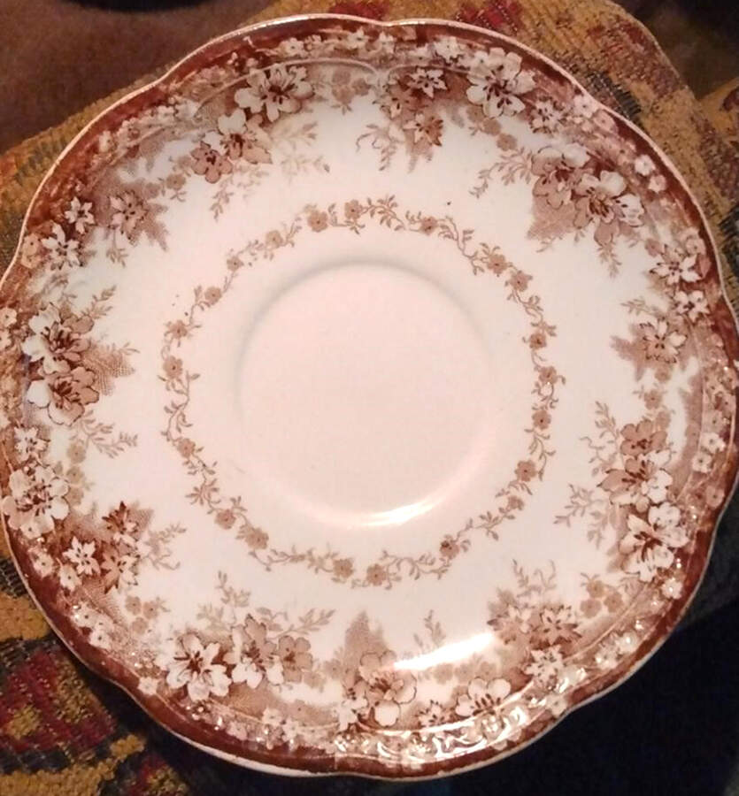 Cumberland Brown Saucer by Alfred Meakin-1