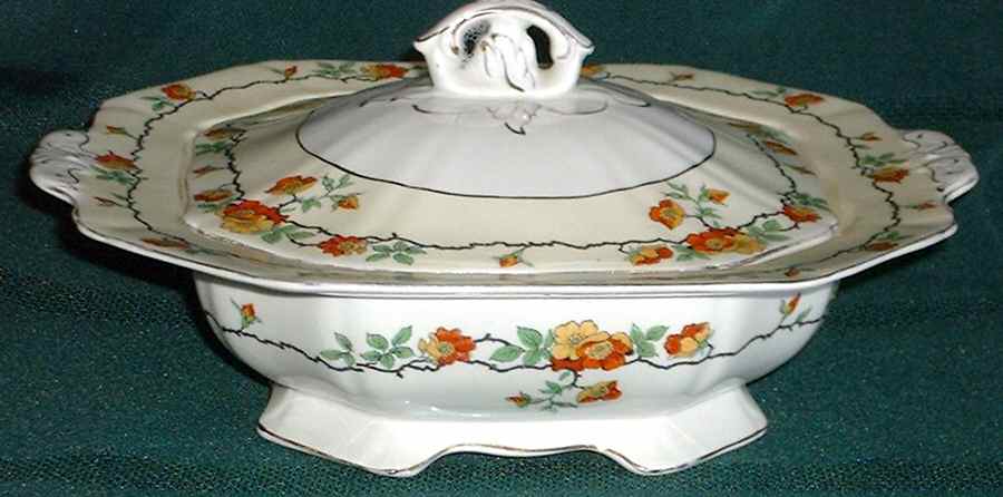 Dove Octagonal Covered Vegetable by Alfred Meakin-1