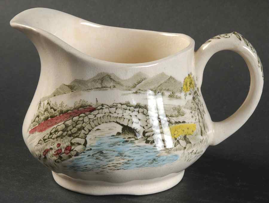 English Bridges Multicolor Creamer by Alfred Meakin-1