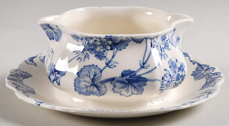 Florette Blue Gravy Boat with Attached Underplate by Alfred Meakin-1