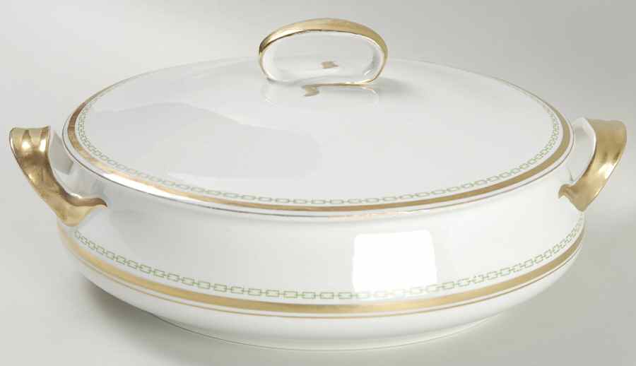The Hansa Round Covered Vegetable by Alfred Meakin-1