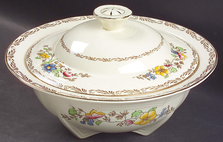 Jerome Round Covered Vegetable by Alfred Meakin-1