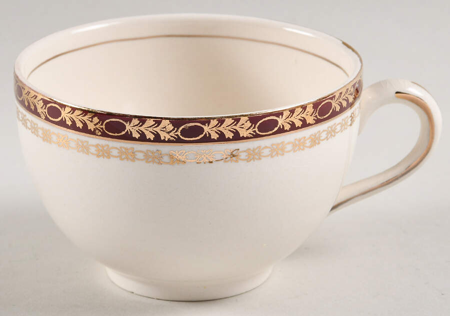 Kingsdale Maroon (Cream) Flat Cup by Alfred Meakin-1