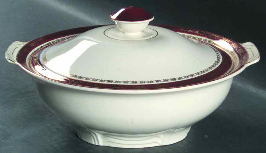 Kingsdale Maroon (Cream) Round Covered Vegetable by Alfred Meakin-1