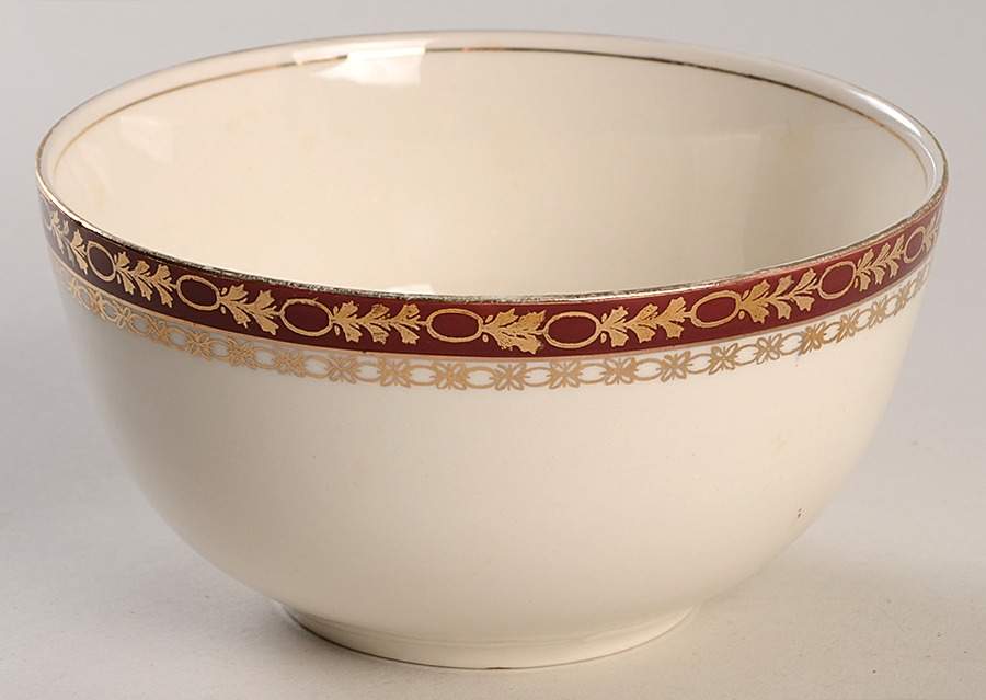Kingsdale Maroon (Cream) Cranberry Bowl by Alfred Meakin-1