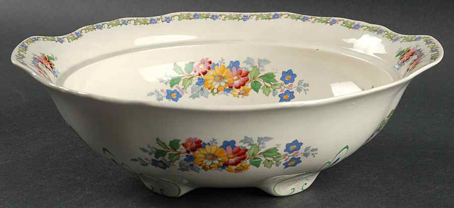 The Laconia Round Vegetable No Lid by Alfred Meakin-1