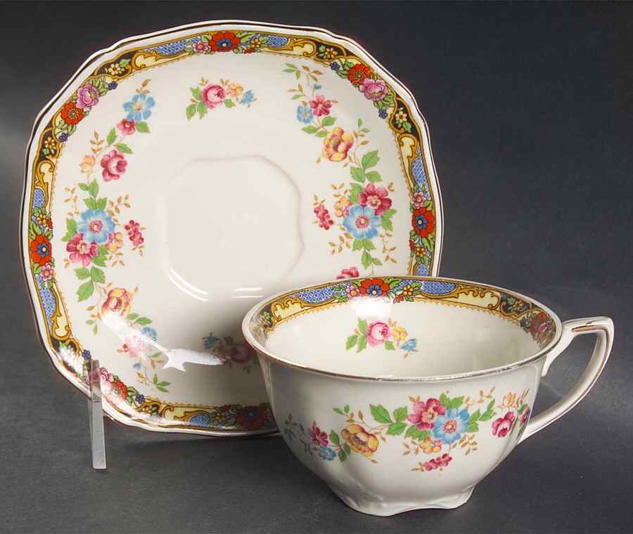 Loretto Flat Cup & Saucer Set by Alfred Meakin-1