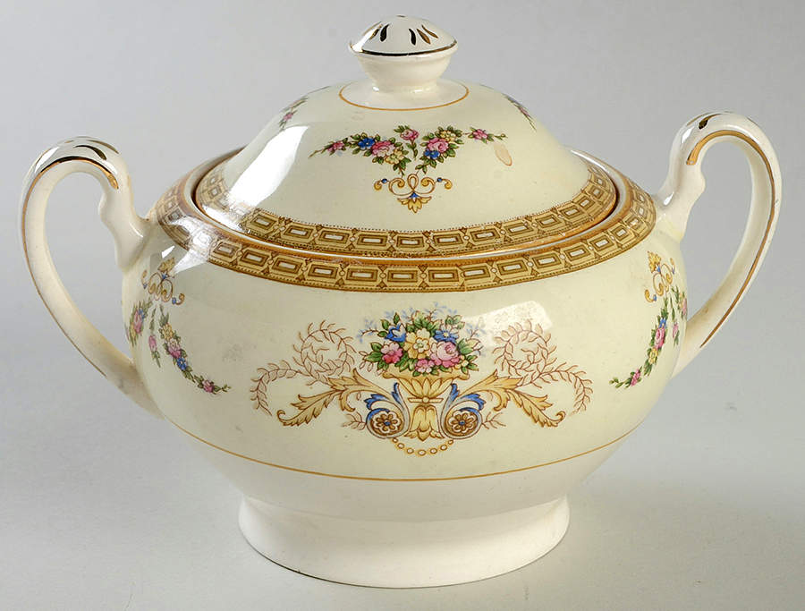 MEA3 Sugar Bowl & Lid by Alfred Meakin-1