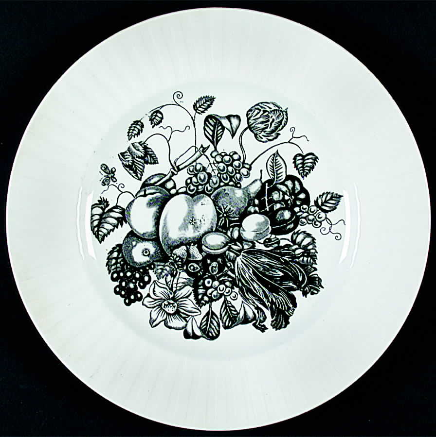 Old Orchard Dinner Plate by Alfred Meakin-1