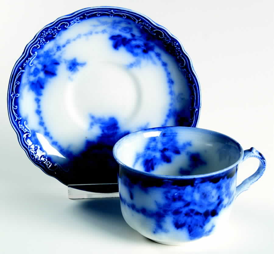 Ovando (No Trim) Flat Cup & Saucer Set by Alfred Meakin-1