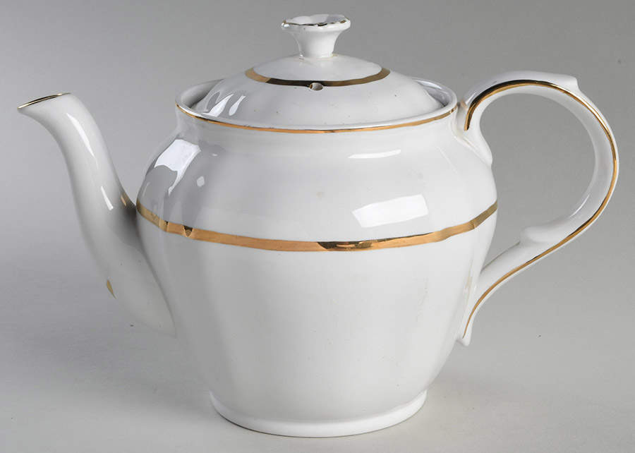 Perfection Gold Teapot & Lid by Alfred Meakin-1