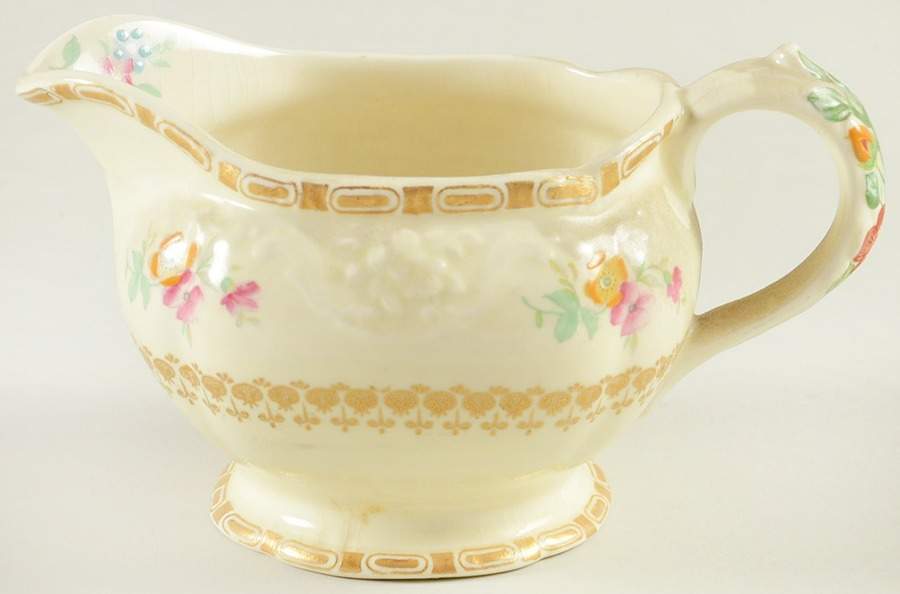 Peter Pan Creamer by Alfred Meakin-1