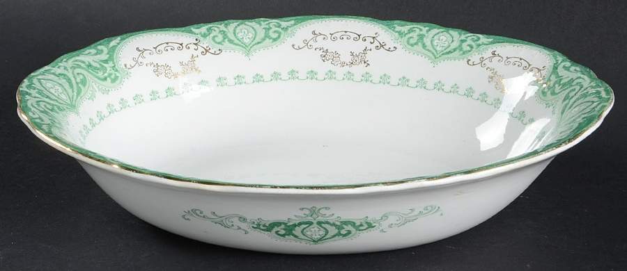 Raleigh Green 9" Oval Vegetable Bowl by Alfred Meakin-1