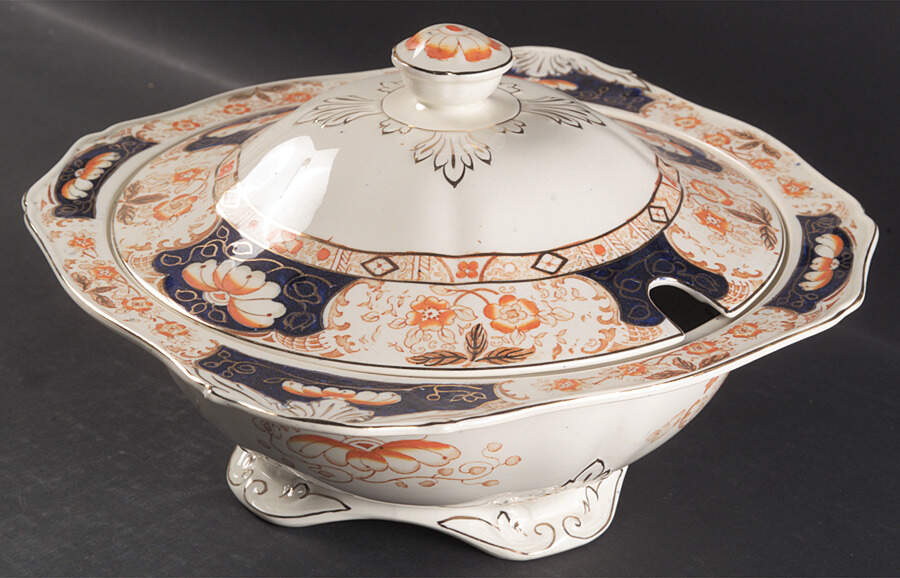 Royal Cameron Tureen &  Lid by Alfred Meakin-1