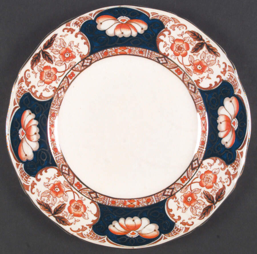 Royal Cameron Dinner Plate by Alfred Meakin-1