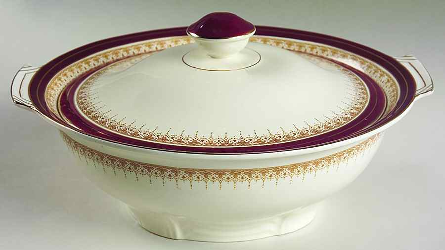 Royal Wembley Burgundy Round Covered Vegetable by Alfred Meakin-1