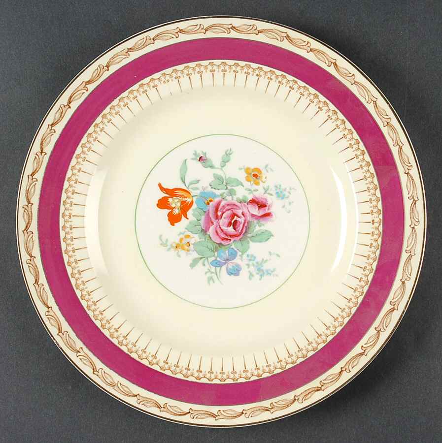 Saracen Luncheon Plate by Alfred Meakin-1