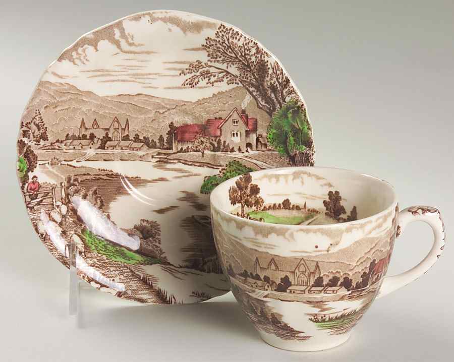 Tintern Brown Multicolor Flat Cup & Saucer Set by Alfred Meakin-1