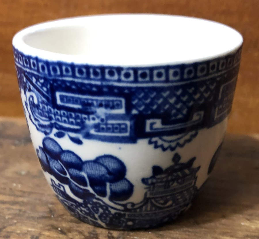 Willow Blue Single Egg Cup by Alfred Meakin-1