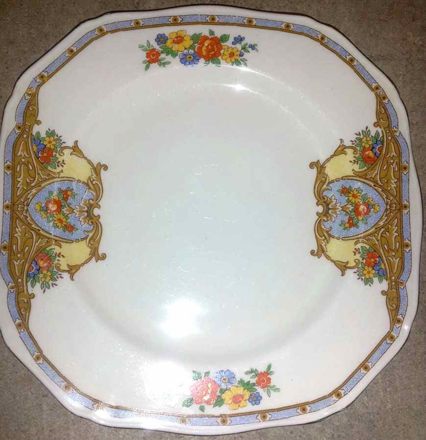 Wyvern Dinner Plate by Alfred Meakin-1