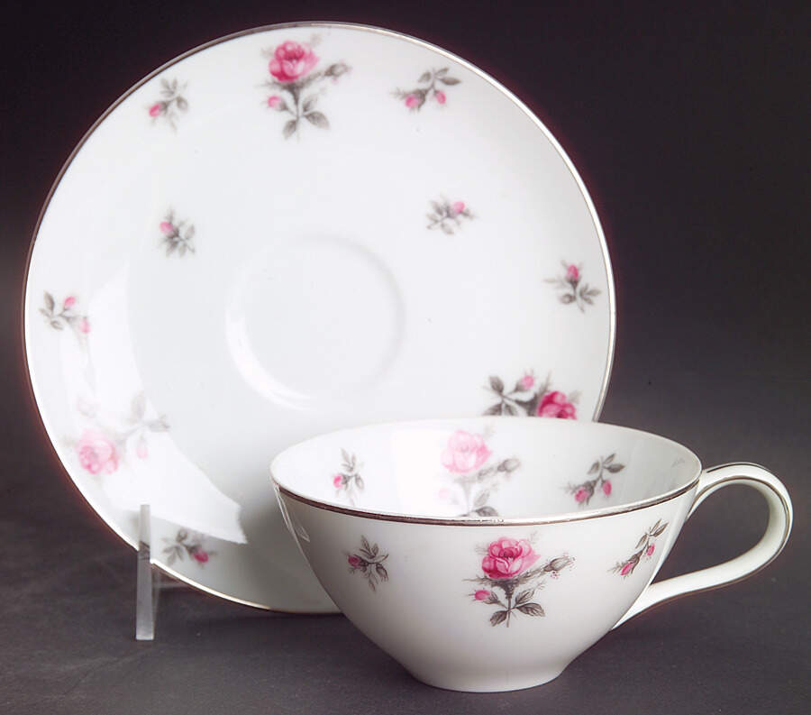 706 Flat Cup & Saucer Set by Meito-1
