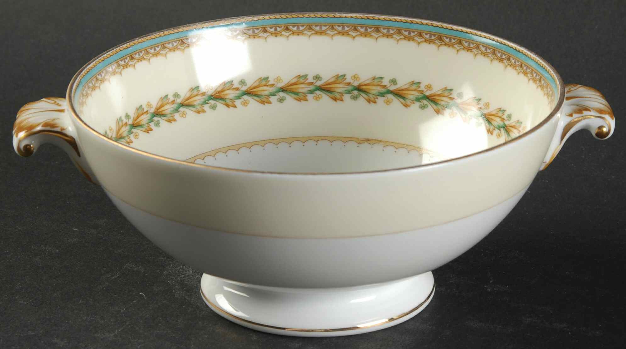 Alden Footed Cream Soup Bowl by Meito-1