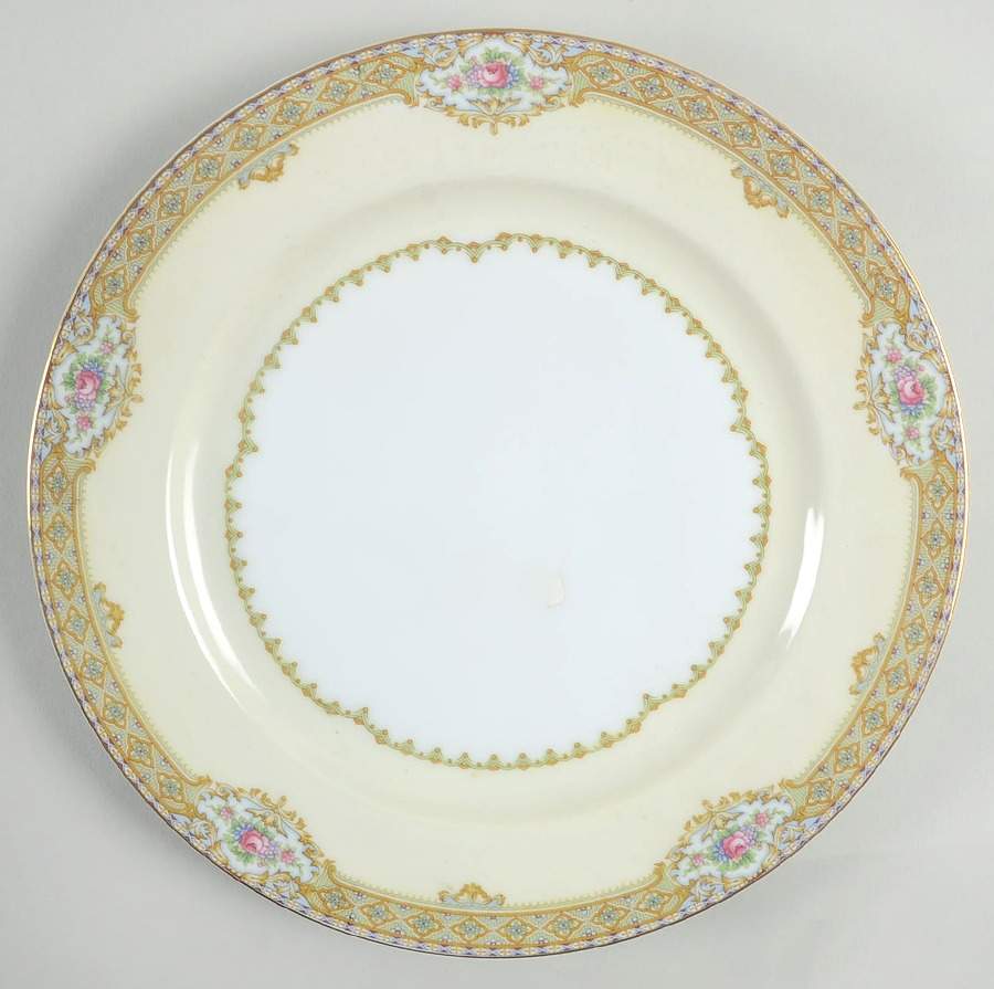 Annette Dinner Plate by Meito-1