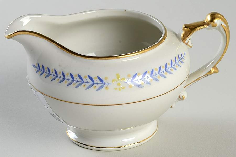 Arcadia Creamer by Meito-1